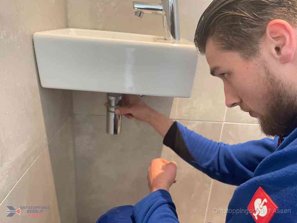 Wastafel Ontstoppen Assen